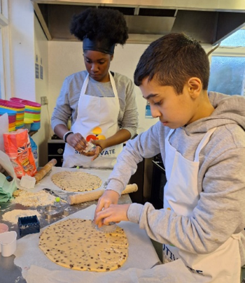 children learning to cook